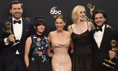 എമ്മി റെക്കോര്‍ഡുകള്‍ തിരുത്തി ഗെയിം ഓഫ് ത്രോണ്‍സ്