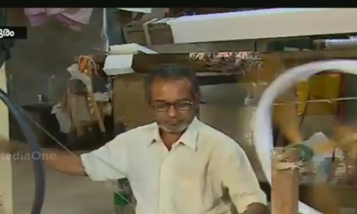 പാരമ്പര്യം കൈവിടാതെ ചര്‍ക്കയില്‍ നൂല്‍ നൂറ്റ് ഖാദി കേന്ദ്രങ്ങള്‍