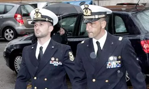 കടല്‍ക്കൊലക്കേസ്: ഇറ്റാലിയന്‍ നാവികര്‍ക്ക് സ്വദേശത്ത് കഴിയാമെന്ന് സുപ്രിംകോടതി