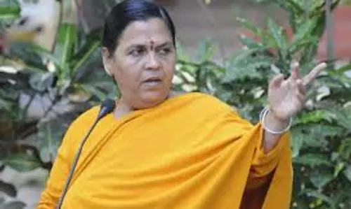 കേന്ദ്രമന്ത്രി ഉമാ ഭാരതിക്ക് അറസ്റ്റ് വാറണ്ട്