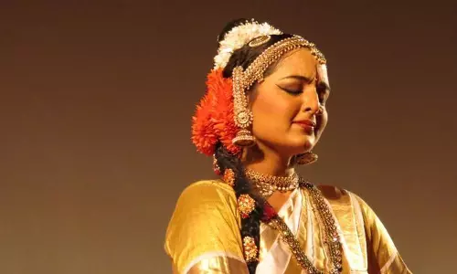 സൂര്യശോഭയില് മഞ്ജു വാര്യര് സൂര്യശോഭയില് മഞ്ജു വാര്യര്