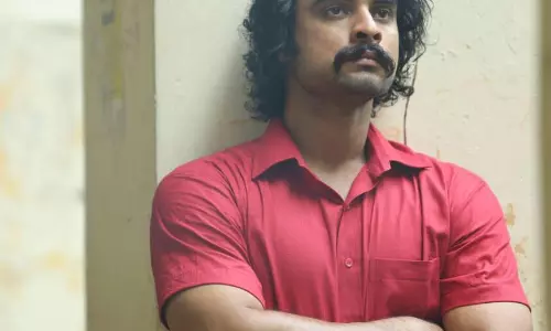 ഗപ്പി വീണ്ടും റിലീസ് ചെയ്യട്ടെ..തിയറ്ററില്‍ പോയി കാണുമോ എന്ന് ടൊവിനോ തോമസ്