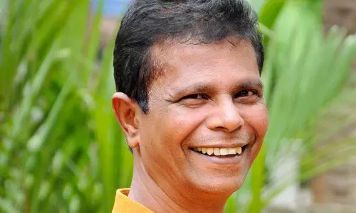 ഓര്‍മ്മകള്‍ തുന്നിക്കൂട്ടി ഇന്ദ്രന്‍സിന്റെ സൂചിയും നൂലും