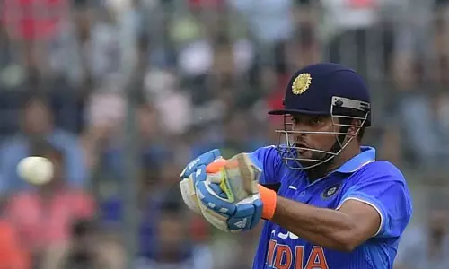 റെയ്നക്ക് പനി : ഒന്നാം ഏകദിനം നഷ്ടമാകും