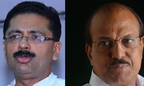 താടിയില്‍ കോര്‍ത്ത് ജലീലും ലീഗ് എംഎല്‍എമാരും