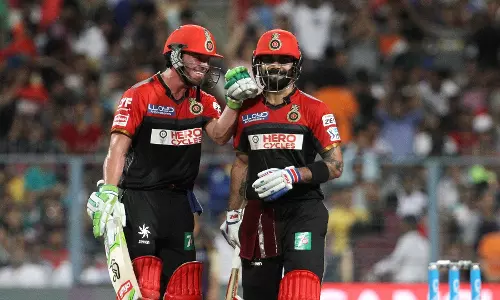 വീണ്ടും കോഹ്‍ലി, ഡിവില്ലിയേഴ്‍സ്; ബാംഗ്ലൂരിന് അനായാസ ജയം