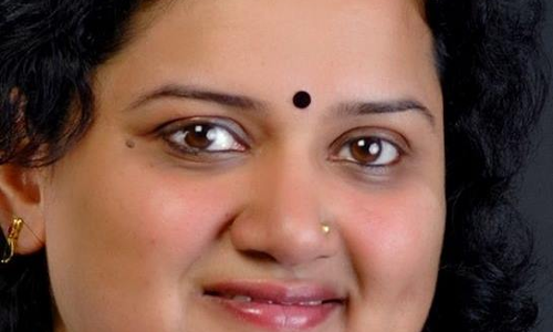 പുലിമുരുകനെതിരെയുള്ള വീട്ടമ്മയുടെ ഫേസ്ബുക്ക് പോസ്റ്റിന് ഫാന്സുകാരുടെ പൊങ്കാല പുലിമുരുകനെതിരെയുള്ള വീട്ടമ്മയുടെ ഫേസ്ബുക്ക് പോസ്റ്റിന് ഫാന്സുകാരുടെ പൊങ്കാല