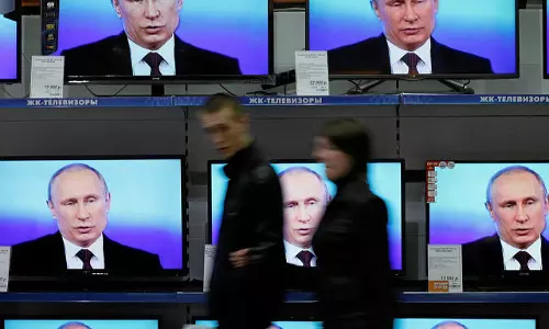 റഷ്യ മൂന്നാം ലോകമഹായുദ്ധത്തിന് തയ്യാറെടുക്കുന്നതായി റിപ്പോര്ട്ട് റഷ്യ മൂന്നാം ലോകമഹായുദ്ധത്തിന് തയ്യാറെടുക്കുന്നതായി റിപ്പോര്ട്ട്