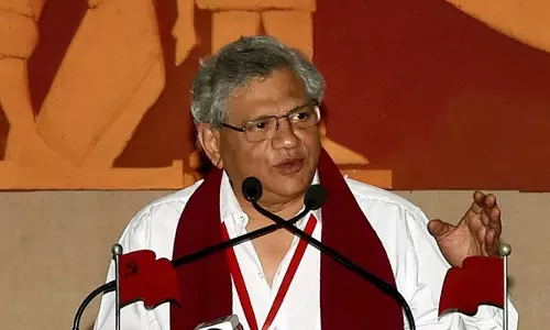 ജയരാജനെതിരായ വിജിലന്സ് അന്വേഷണത്തെക്കുറിച്ച് പ്രതികരിക്കുന്നില്ലെന്ന് സീതാറാം യെച്ചൂരി ജയരാജനെതിരായ വിജിലന്സ് അന്വേഷണത്തെക്കുറിച്ച് പ്രതികരിക്കുന്നില്ലെന്ന് സീതാറാം യെച്ചൂരി