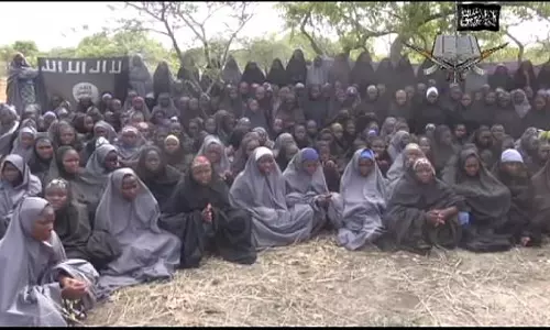 ബൊക്കോ ഹറാം ഭീകരർ തട്ടിക്കൊണ്ടുപായ 219 പെൺകുട്ടികളിൽ ഒരാളെ കണ്ടെത്തി