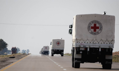 ലിബിയന്‍ അഭയാര്‍ഥികള്‍ക്ക് സഹായമെത്തിച്ച് റെഡ് ക്രോസ്