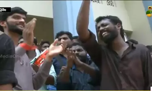 സമരപ്പാട്ട് കേരളത്തില്‍ ഏറ്റെടുത്ത് എസ്എഫ്‌ഐ