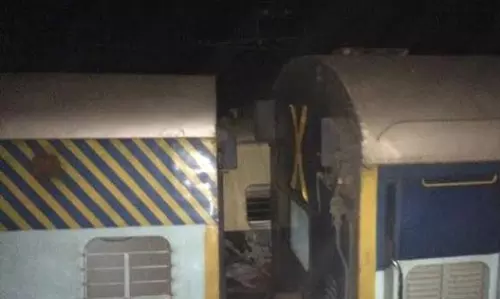 തിരുവനന്തപുരത്ത് ട്രെയിന്‍ പാളംതെറ്റി; ആളപായമില്ല