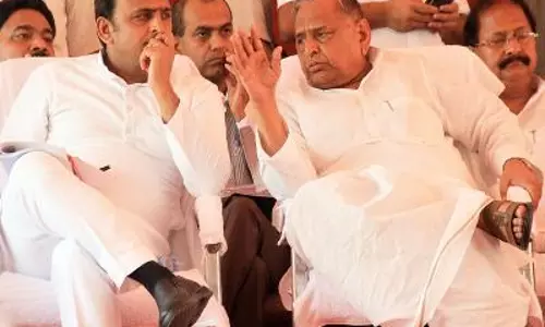 സമാജ്‍വാദി പാര്‍ട്ടി കലഹം ഒത്തുതീര്‍പ്പിലേക്ക്; പുറത്താക്കിയ മന്ത്രിമാരെ തിരിച്ചെടുക്കും