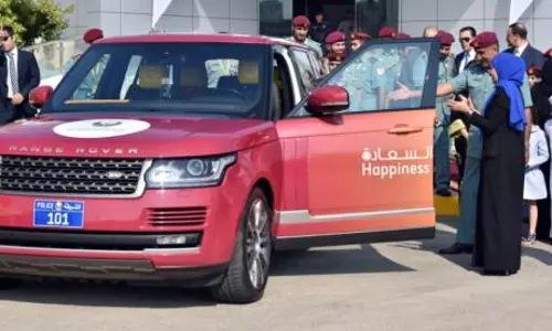 സുരക്ഷിതമായി വാഹനമോടിക്കൂ... കൈനിറയെ സമ്മാനങ്ങള്‍ നേടൂ...