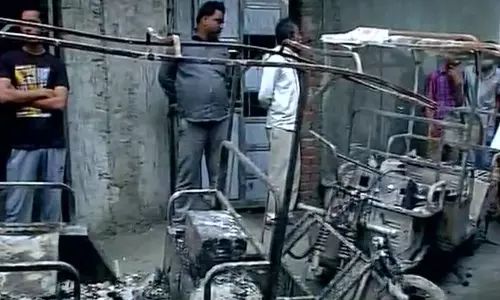 ഡല്‍ഹിയില്‍ തീപിടിത്തത്തില്‍ മൂന്ന് മരണം