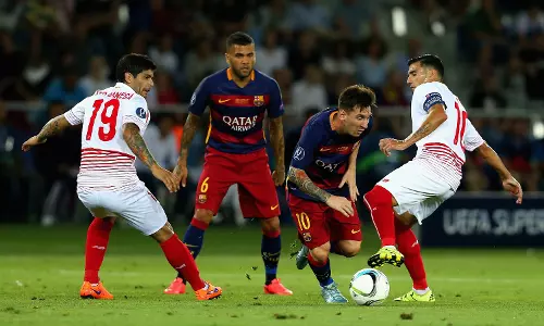 കിംഗ്സ് കപ്പ് ഫൈനല്‍ ഇന്ന്, ബാഴ്സയും സെവിയ്യയും മുഖാമുഖം