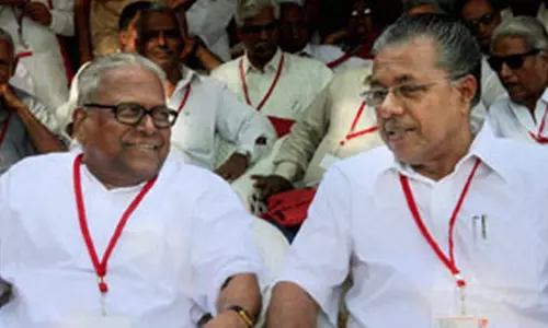 സര്‍ക്കാരിനെ നയിക്കാനില്ല; വി എസിന്റെ റോള്‍ എന്ത്?