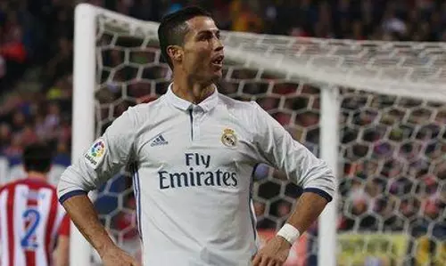 റോണോക്ക് ഹാട്രിക്; ഡര്ബിയില് റയലിന് മിന്നുംജയം റോണോക്ക് ഹാട്രിക്; ഡര്ബിയില് റയലിന് മിന്നുംജയം