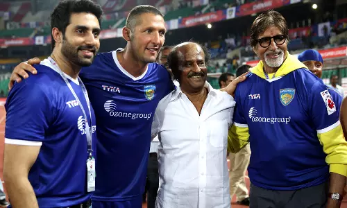 ബ്ലാസ്റ്റേഴ്‍സ് ആരാധകരെ അഭിനന്ദിച്ച് അഭിഷേക് ബച്ചനും