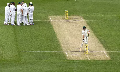 ആസ്ട്രേലിയക്കെതിരെ ദക്ഷിണാഫ്രിക്കക്ക് ഇന്നിംഗ്‍സ് ജയം