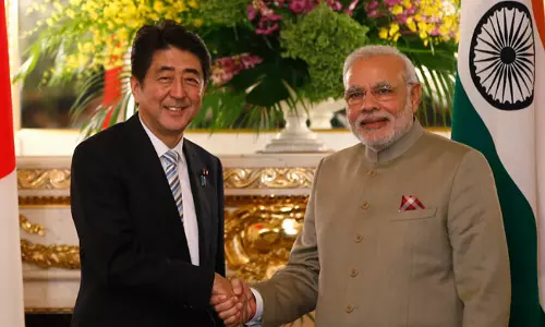 മോദി ജപ്പാനിലെത്തി; 12 കരാറുകളില്‍ ഇന്ന് ഒപ്പുവെക്കും