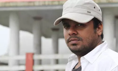 ആ തോക്കിന്റെ ധൈര്യത്തിലാണ് പൂഞ്ഞാർ വിപ്ലവകാരിയുടെ ആക്രോശങ്ങൾ; പിസിക്കെതിരെ ആഷിക് അബു ആ തോക്കിന്റെ ധൈര്യത്തിലാണ് പൂഞ്ഞാർ വിപ്ലവകാരിയുടെ ആക്രോശങ്ങൾ; പിസിക്കെതിരെ ആഷിക് അബു