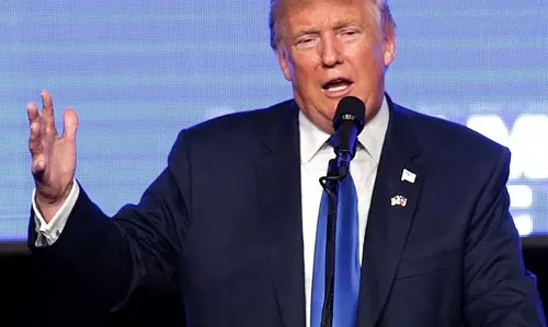 റീന്സ് പ്രീബസ് വൈറ്റ് ഹൌസ് ഉദ്യോഗസ്ഥ മേധാവിയാകും; ട്രംപ് നയം വ്യക്തമാക്കുന്നു റീന്സ് പ്രീബസ് വൈറ്റ് ഹൌസ് ഉദ്യോഗസ്ഥ മേധാവിയാകും; ട്രംപ് നയം വ്യക്തമാക്കുന്നു