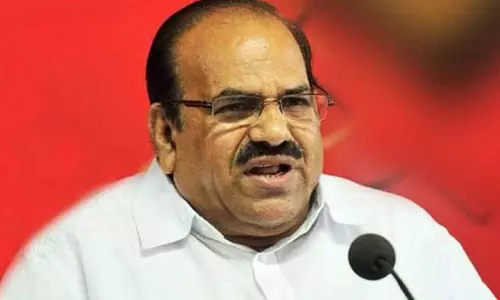 ബിനീഷിന്‍റെ അറസ്റ്റിന്‍റെ പേരില്‍  കോടിയേരി സെക്രട്ടറി സ്ഥാനമൊഴിയേണ്ടതില്ലെന്ന് സിപിഎം കേന്ദ്രകമ്മിറ്റി