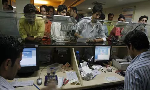 കര്‍ഷകര്‍ക്ക് ആഴ്ചയില്‍ 50,000 രൂപ വരെ പിന്‍വലിക്കാം