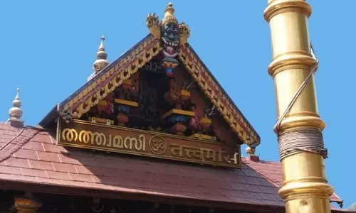 ശബരിമല; ഭഗവാനും ഭക്തനും ഒന്നാകുന്നയിടം ശബരിമല; ഭഗവാനും ഭക്തനും ഒന്നാകുന്നയിടം