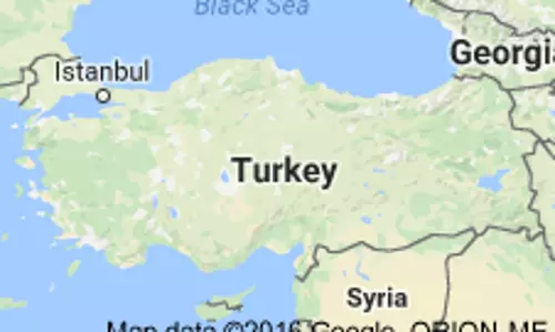 തുര്‍ക്കിയില്‍ ബോംബാക്രമണം: 2 മരണം