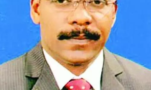 ഒന്നാം ക്ലാസ് മജിസ്ട്രേറ്റിന്റെ ആത്മഹത്യ; ദലിത് സംഘടനകളുടെ ഒപ്പുശേഖരണ ക്യാമ്പയിന് ആരംഭിച്ചു ഒന്നാം ക്ലാസ് മജിസ്ട്രേറ്റിന്റെ ആത്മഹത്യ; ദലിത് സംഘടനകളുടെ ഒപ്പുശേഖരണ ക്യാമ്പയിന് ആരംഭിച്ചു