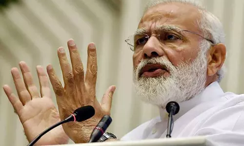 നോട്ടുനിരോധത്തെയും ജി.എസ്.ടിയെയും ന്യായീകരിച്ച് നരേന്ദ്രമോദി നോട്ടുനിരോധത്തെയും ജി.എസ്.ടിയെയും ന്യായീകരിച്ച് നരേന്ദ്രമോദി