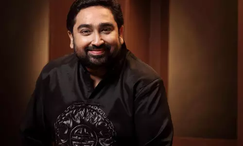 സംഗീതത്തിന്റെ സങ്കടകടലുമായി എം. ജയചന്ദ്രന്‍ അയ്യപ്പസന്നിധിയില്‍