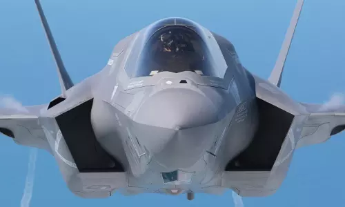 ട്രംപിന്റ ഒരു ട്വീറ്റ് അമേരിക്കന്‍ വിമാന കമ്പനിക്കുണ്ടാക്കിയത് 23,000 കോടിയിലേറെ രൂപയുടെ നഷ്ടം