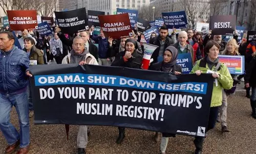 മുസ്‌ലിംകളേയും കുടിയേറ്റക്കാരെയും നിരീക്ഷിക്കാനുള്ള ട്രംപിന്റെ നീക്കത്തെ സഹായിക്കില്ലെന്ന് ടെക്കികള്‍