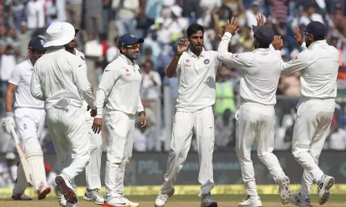 മോയിന് ശതകം; ഇംഗ്ലണ്ട് ഭദ്രമായ നിലയില്‍