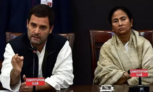 നോട്ട് അസാധുവാക്കല്‍: മറുപടിയില്ലെങ്കില്‍ പ്രധാനമന്ത്രി രാജിവക്കണമെന്ന് പ്രതിപക്ഷം