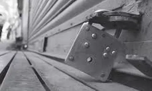 പാലക്കാട് ജില്ലയില് ബി ജെ പി ഹര്ത്താല് പാലക്കാട് ജില്ലയില് ബി ജെ പി ഹര്ത്താല്