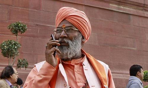 വിദ്വേഷ പ്രസംഗം: സാക്ഷി മഹാരാജ് ചട്ടലംഘനം നടത്തിയെന്ന് തെരെഞ്ഞെടുപ്പ് കമ്മീഷന്‍