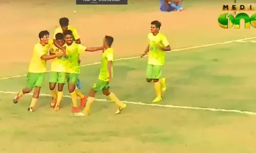 സന്തോഷ് ട്രോഫിയില്‍ കേരളം ഇന്ന് ആന്ധ്രയെ നേരിടും