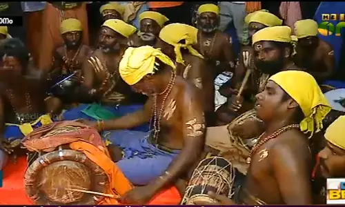 ശബരിമലയില് മാനമധുരൈ സംഘം ഇത്തവണയും; 251 പേര് സംഘത്തില് ശബരിമലയില് മാനമധുരൈ സംഘം ഇത്തവണയും; 251 പേര് സംഘത്തില്