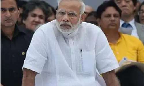 മോദിയുടെ ബിരുദം സംബന്ധിച്ച ചോദ്യങ്ങള്‍ക്ക് മറുപടി നല്‍കാതിരുന്ന വിവരാവകാശ ഓഫീസര്‍ക്ക് 25,000 രൂപ പിഴ