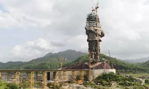 ലോകത്തിലെ ഏറ്റവും വലിയ പ്രതിമ ഗുജറാത്തിൽ പ്രധാന മന്ത്രി ഉദ്ഘാടനം ചെയ്യും; ചെലവ് 3000 കോടി രൂപ ലോകത്തിലെ ഏറ്റവും വലിയ പ്രതിമ ഗുജറാത്തിൽ പ്രധാന മന്ത്രി ഉദ്ഘാടനം ചെയ്യും; ചെലവ് 3000 കോടി രൂപ