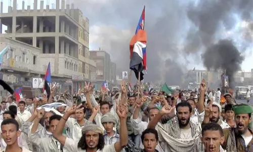 യമനില് 20 സൈനികര് കൊല്ലപ്പെട്ടു യമനില് 20 സൈനികര് കൊല്ലപ്പെട്ടു