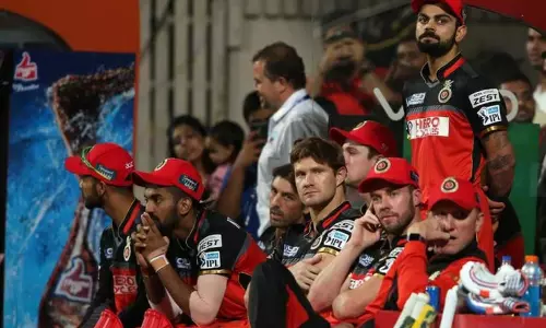 തന്റെയും ഡിവില്ലിയേഴ്സിന്റെയും പുറത്താകലുകള്‍ നിര്‍ണായകമായതായി കൊഹ്‍ലി