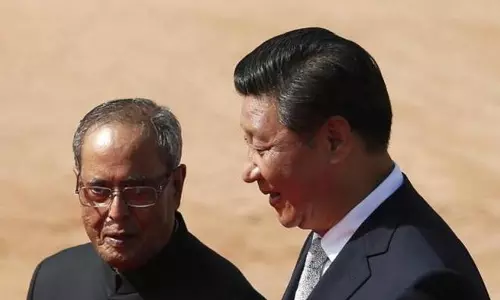 രാഷ്ട്രപതി ചൈനയില്; ചൈനീസ് വൈസ് പ്രസിഡന്റ് ലി യുവാന്ചോയുമായി കൂടിക്കാഴ്ച നടത്തി രാഷ്ട്രപതി ചൈനയില്; ചൈനീസ് വൈസ് പ്രസിഡന്റ് ലി യുവാന്ചോയുമായി കൂടിക്കാഴ്ച നടത്തി