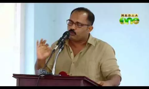 സംഘ് പരിവാര് സാകിര് നായിക്കിനെ വേട്ടയാടുന്നത് അദ്ദേഹത്തെ ഭയപ്പെടുന്നത് കൊണ്ടാണെന്ന് കെഎം ഷാജി സംഘ് പരിവാര് സാകിര് നായിക്കിനെ വേട്ടയാടുന്നത് അദ്ദേഹത്തെ ഭയപ്പെടുന്നത് കൊണ്ടാണെന്ന് കെഎം ഷാജി