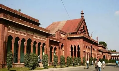 തെരഞ്ഞെടുപ്പ് ചൂടില് അലിഗഡ് യൂണിവേഴ്സിറ്റി തെരഞ്ഞെടുപ്പ് ചൂടില് അലിഗഡ് യൂണിവേഴ്സിറ്റി